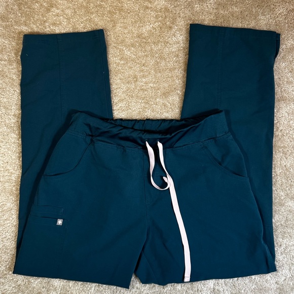 Figs Scrub Set - Picture 4 of 6